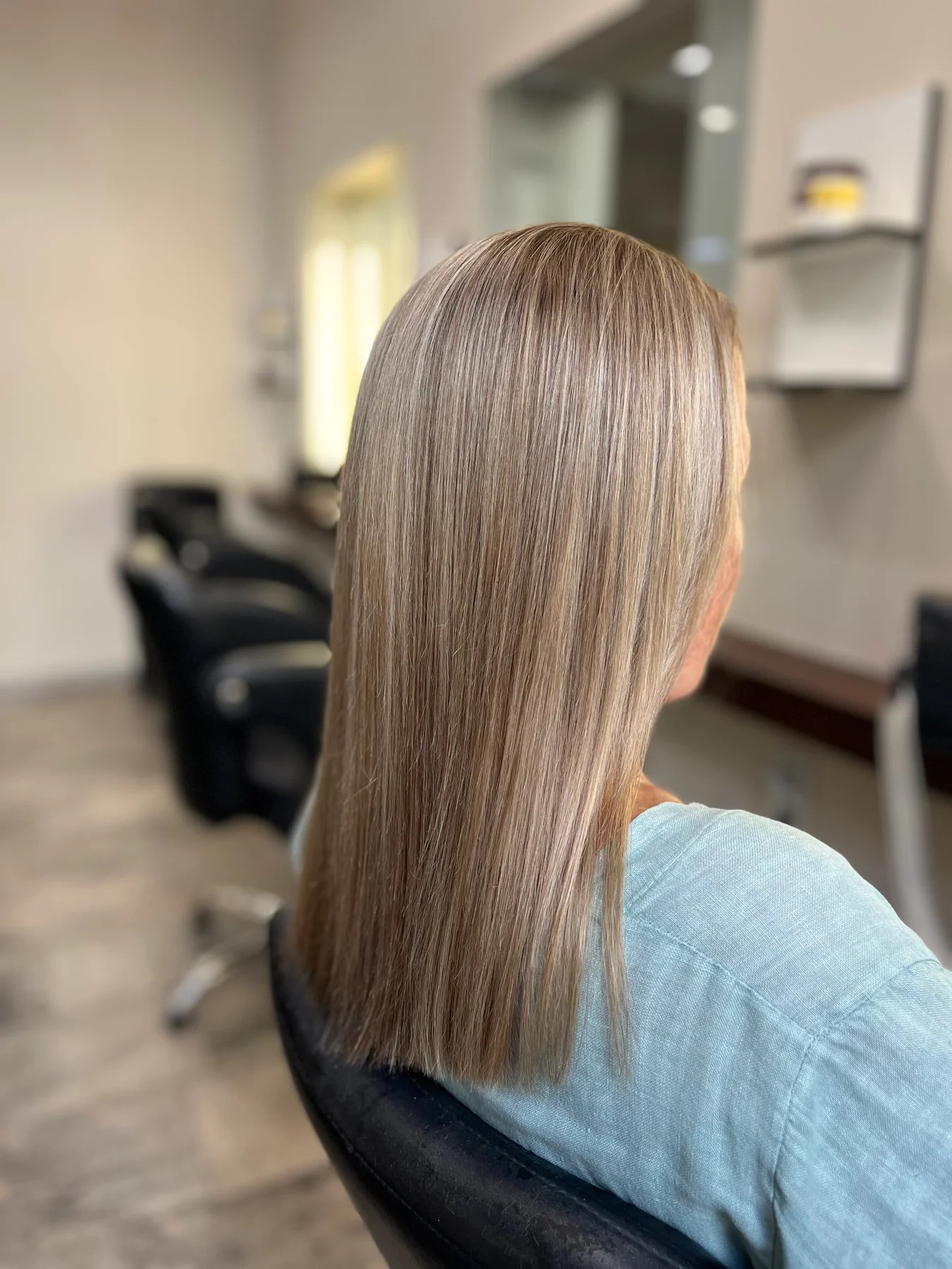 Visnyei Virág Hair Studio – referencia munka 32